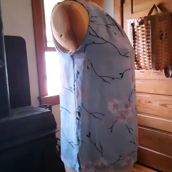 Luca Vanucci Powder Blue And Pink Print 100% Linen Sleeveless Top - Picture 4 of 7